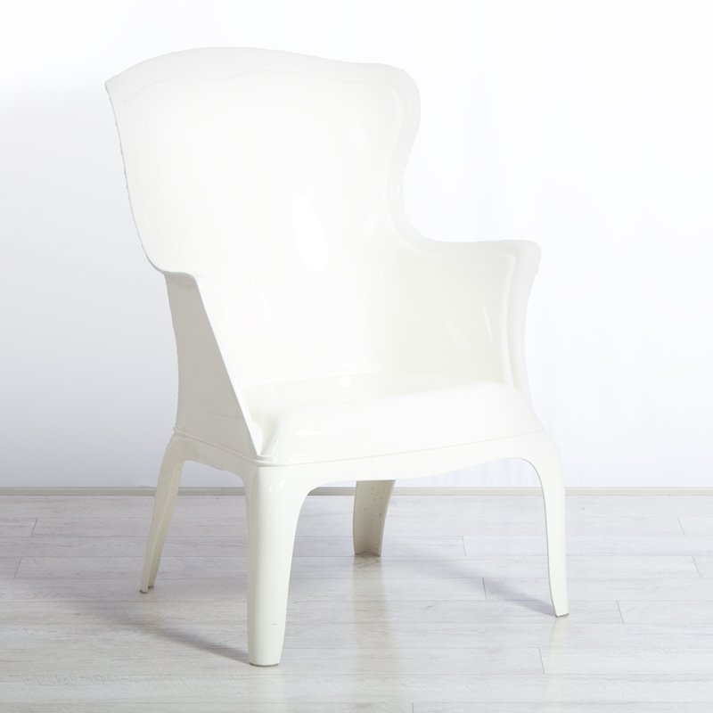 White Throne Chair