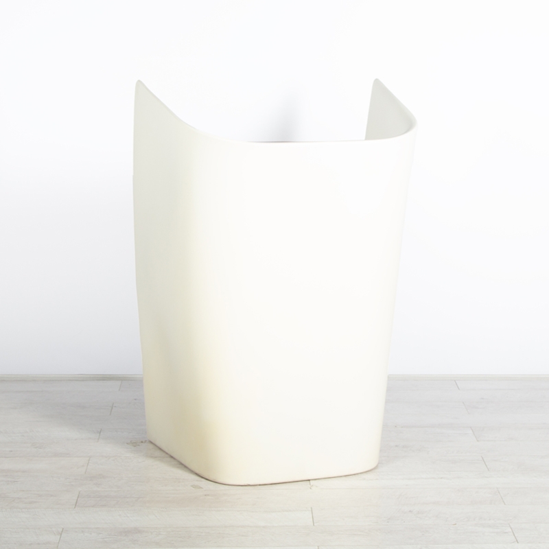 Pia Chair White
