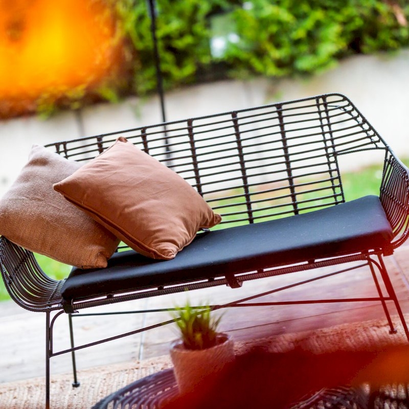 Miami Bench - Black with White Pad