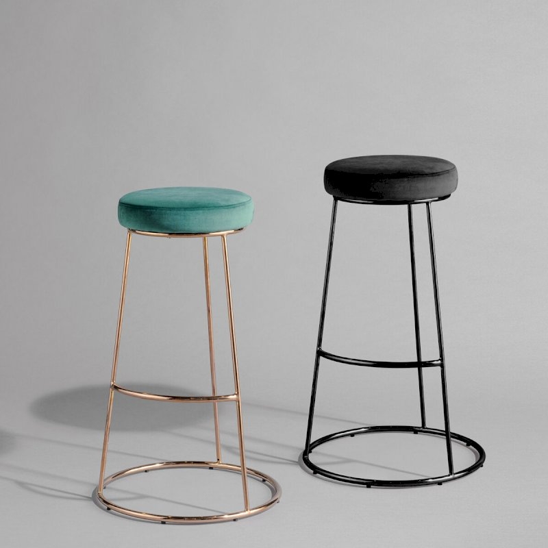 Black Chrome Spire Stool - Black Pad