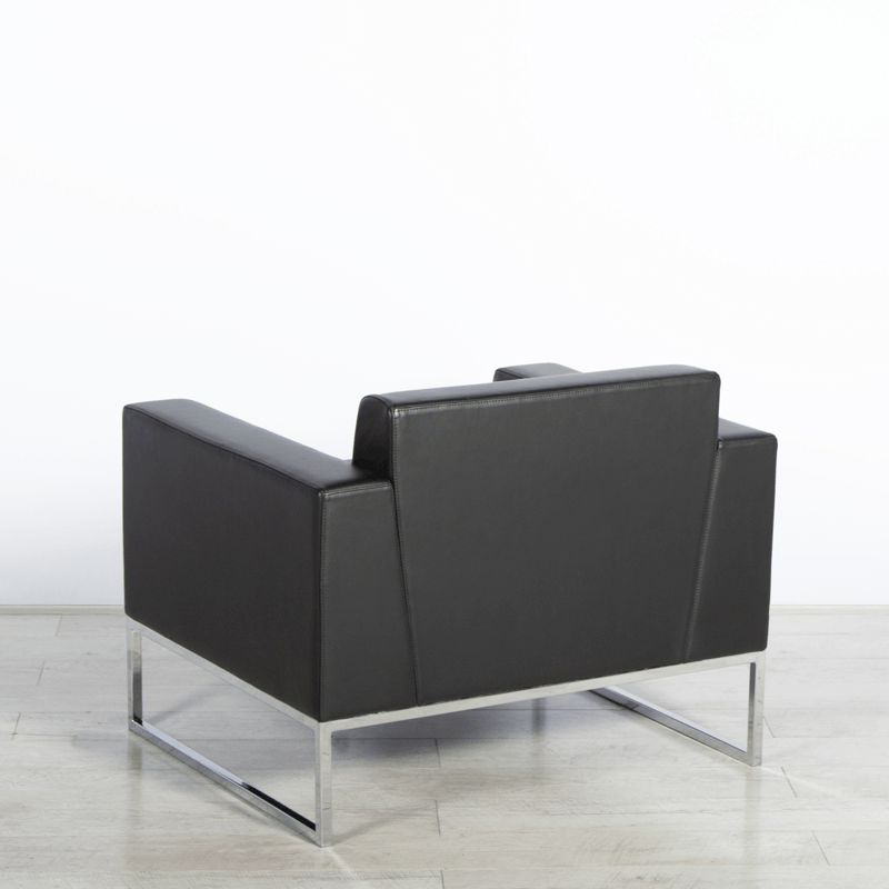 Lay Armchair - Black