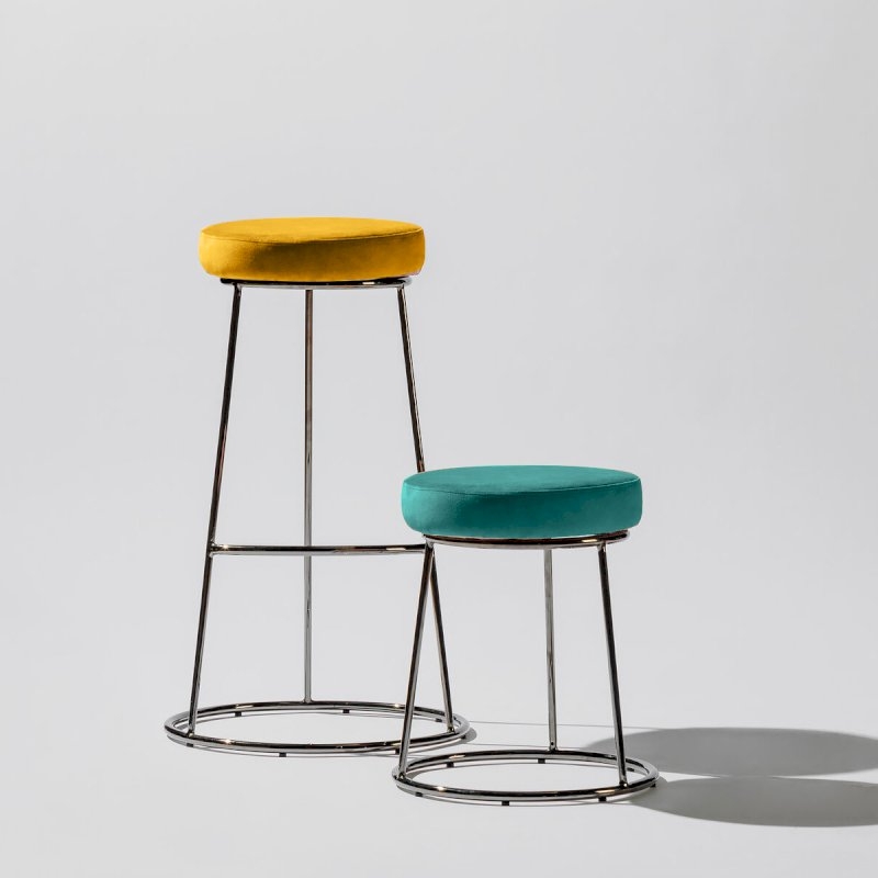Black Chrome Spire Stool - Gold Pad