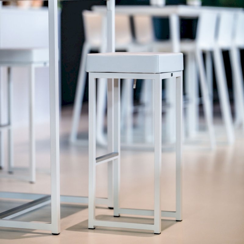 Nevada Box Frame Table - White